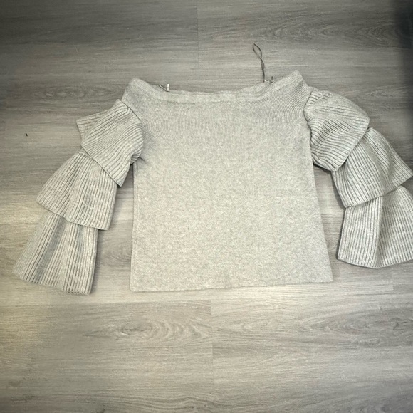 Endless Rose Light Gray Knit Top - Picture 7 of 10